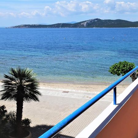 Nea Styra Seafront Apartment With Stunning View Extérieur photo